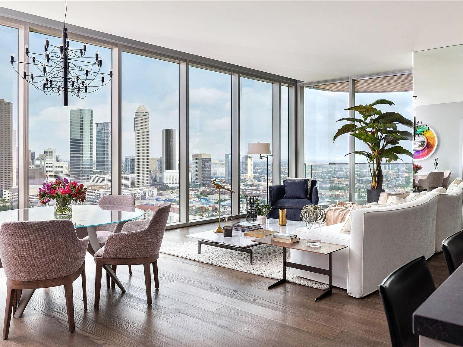 Galleria Area neighborhood architecture — Houston TX