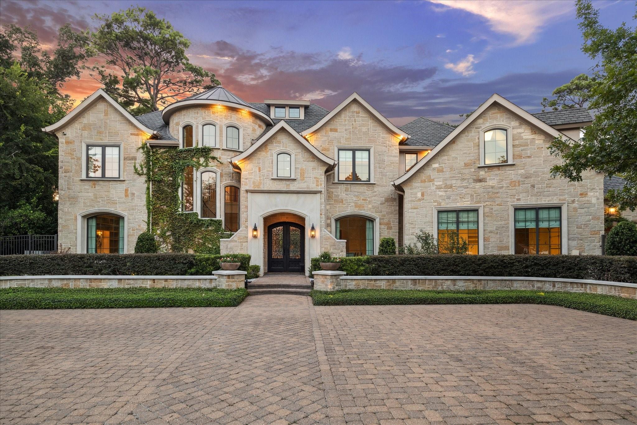 Memorial Villages residential architecture — Houston TX